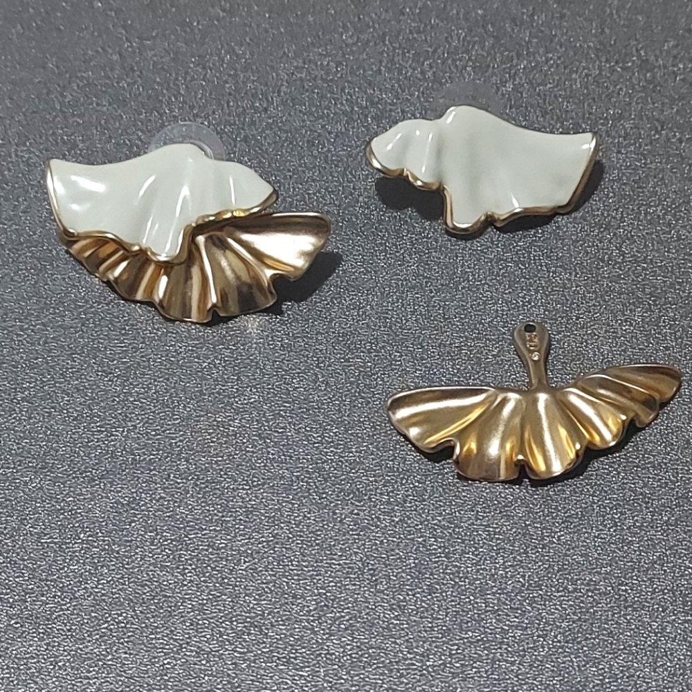 Stella and dot earrings